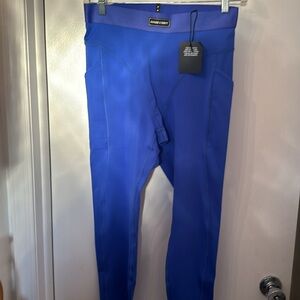 Brand New Savage X Fenty High Waist pocket legging